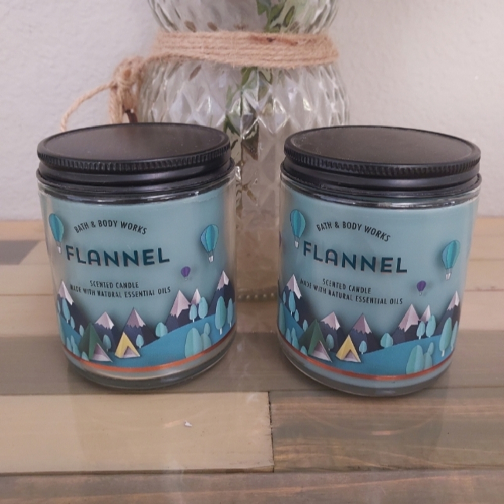 2x Bath And Body Works "Flannel" Scented Candles